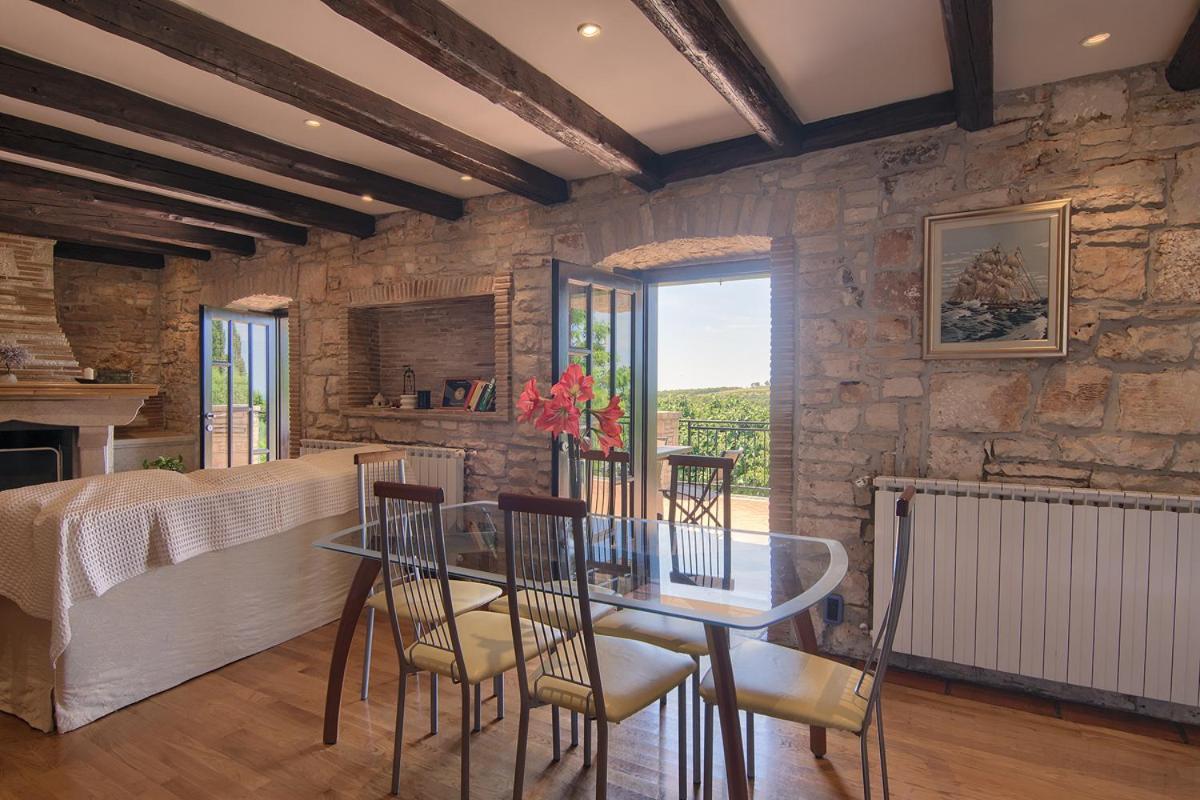 Holiday Home Kukurin بالي المظهر الخارجي الصورة